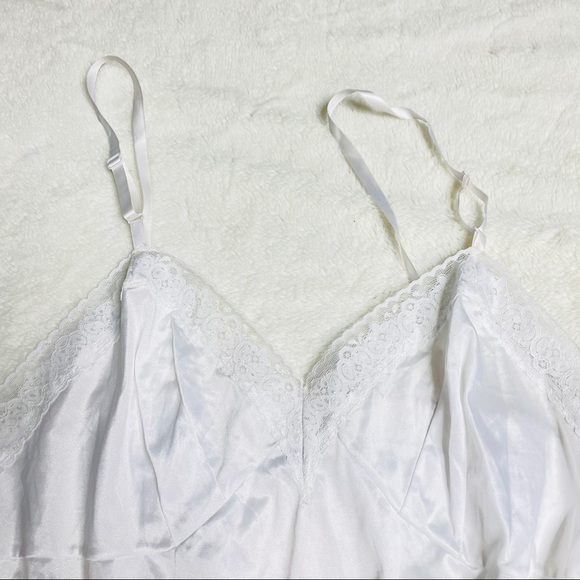 Dainty Lace Slip Dress - Picture 2 of 10